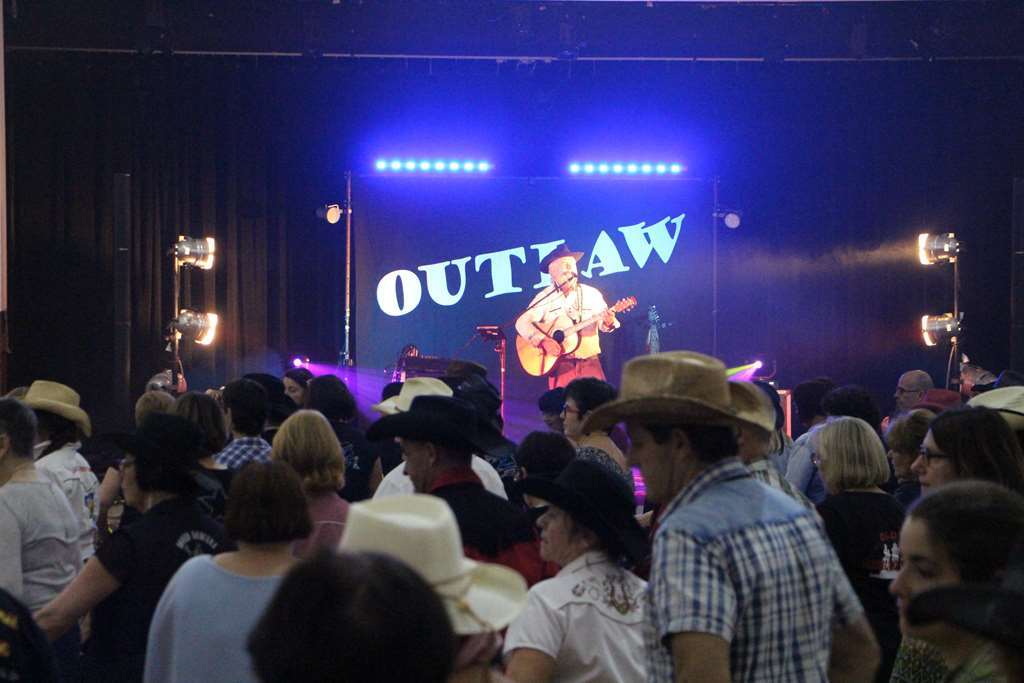 Chanteur Country, Orchestre Country, Animation bals et festivals en France